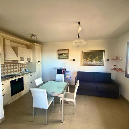 Castelsardo,Lu Bagnuアパートメント エクステリア 写真